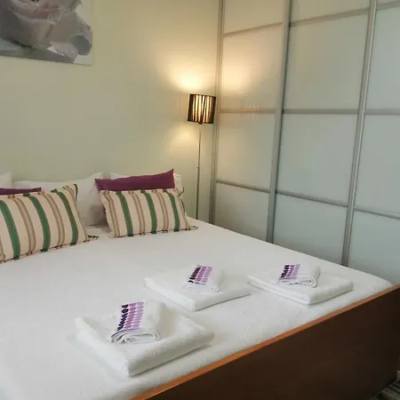 Eucalyptus Pink House 펜션