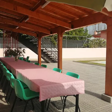 Eucalyptus Pink House Covelo (Porto)