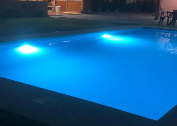 別荘 Eucalyptus Pink House *