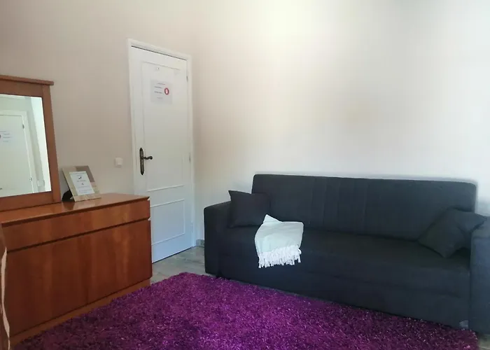 Eucalyptus Pink House Covelo (Porto)